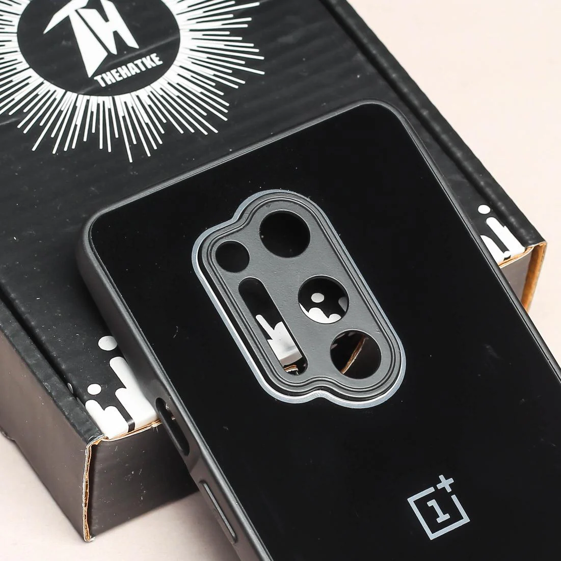 Black camera Safe mirror case for Oneplus 8 Pro - Image 4