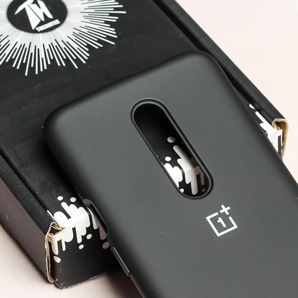 Black Original Silicone case for Oneplus 7 Pro - Image 4