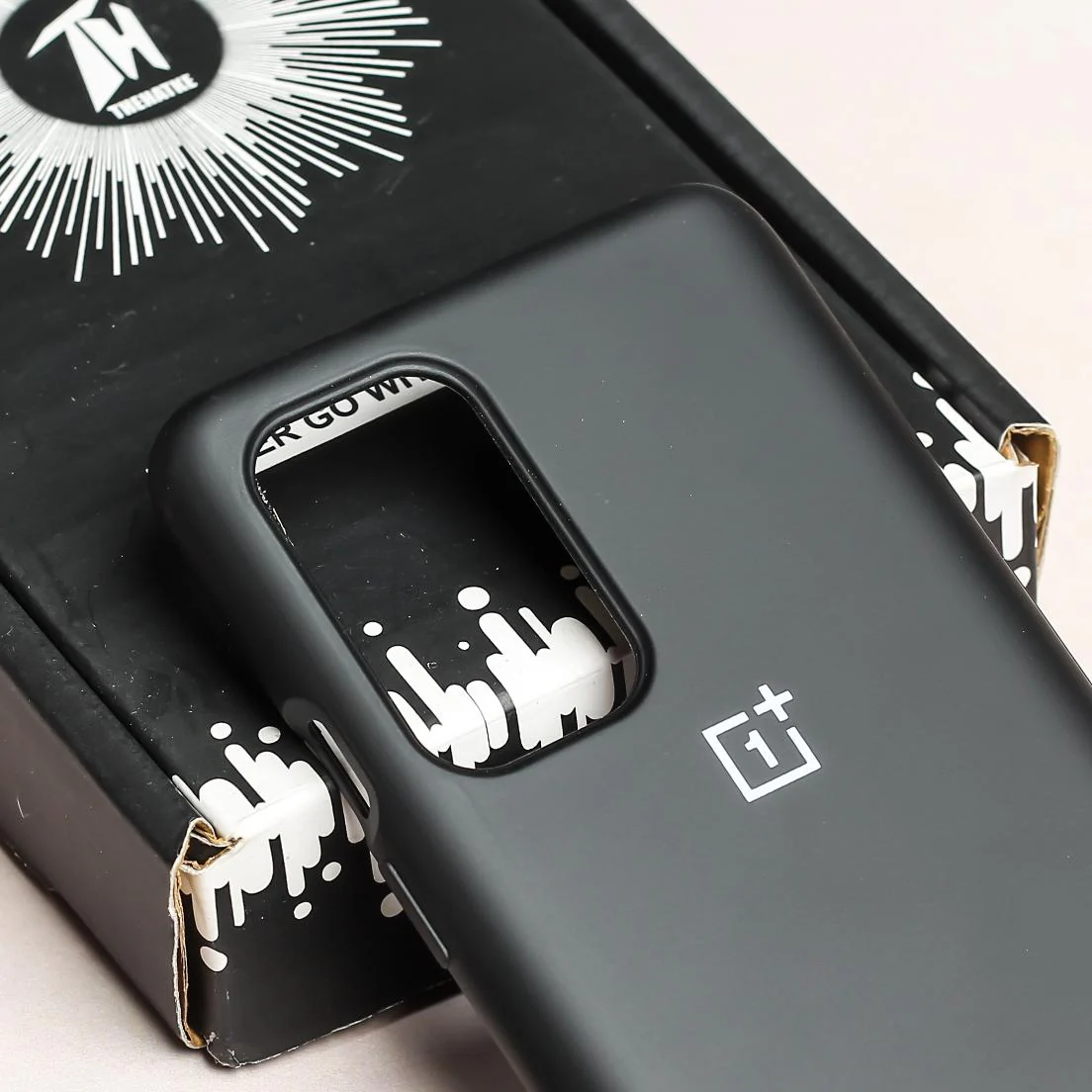 Black Original Silicone case for Oneplus 9 - Image 4