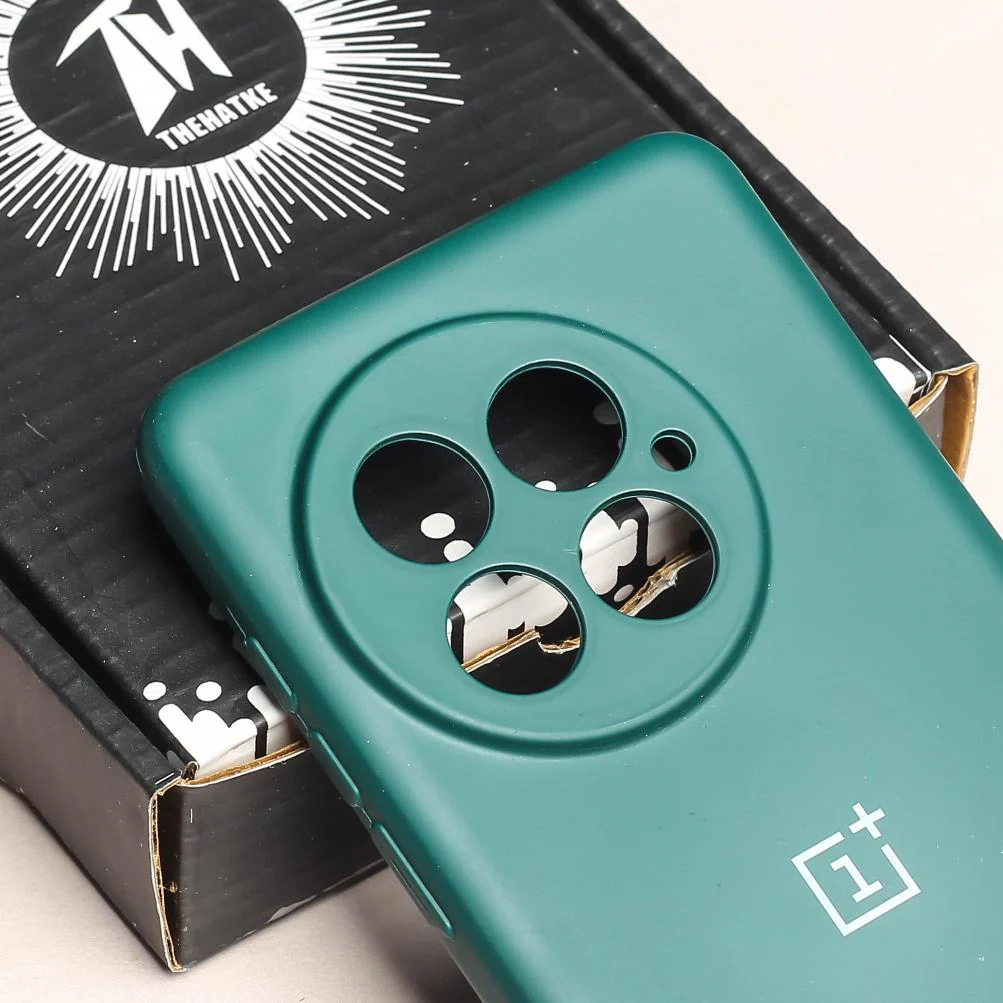 Dark Green Camera Original Silicone case for Oneplus 13 - Image 4
