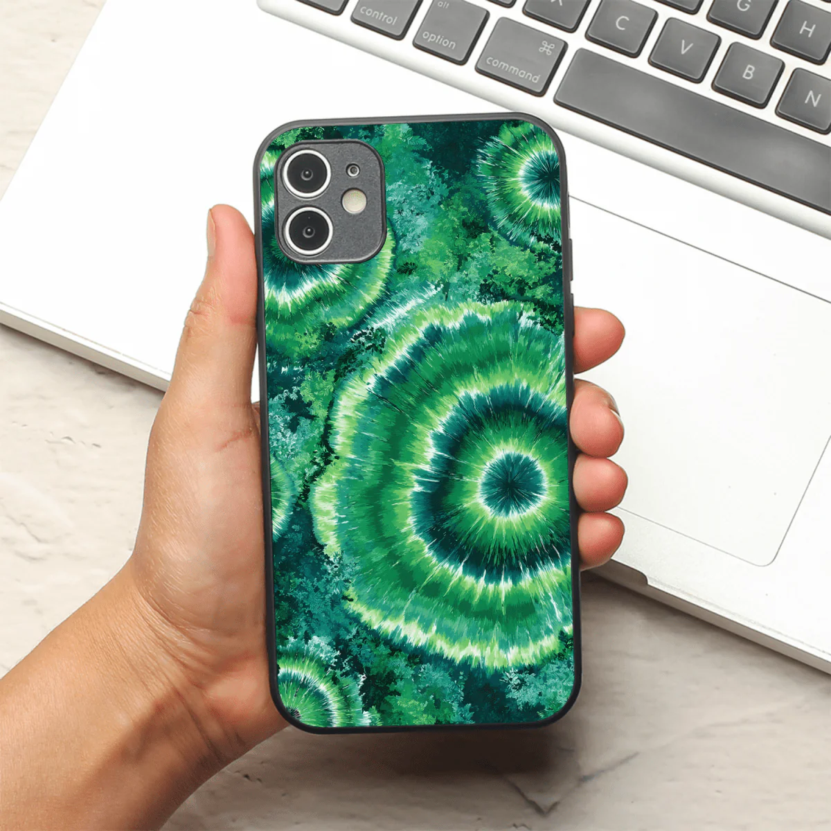 Emerald MB Case for Apple Iphone 12