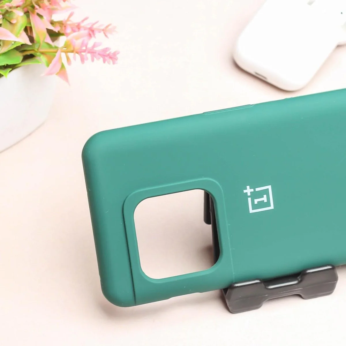 Green Original Silicone case for Oneplus 10 Pro - Image 3
