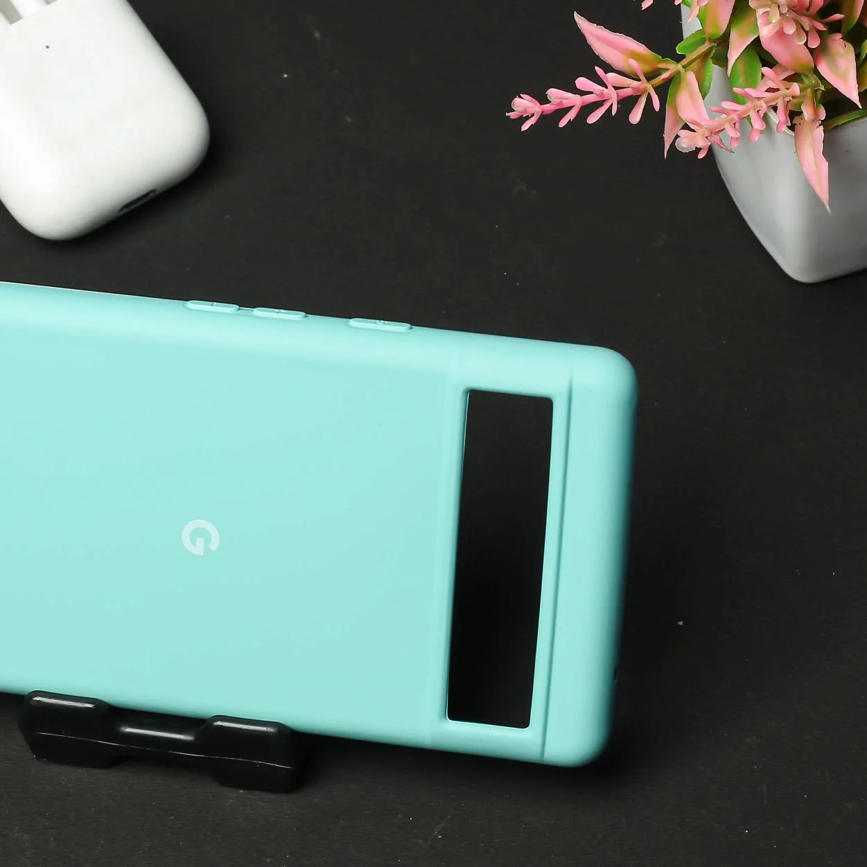 Light Blue Original Silicone case for Google Pixel 7 - Image 3