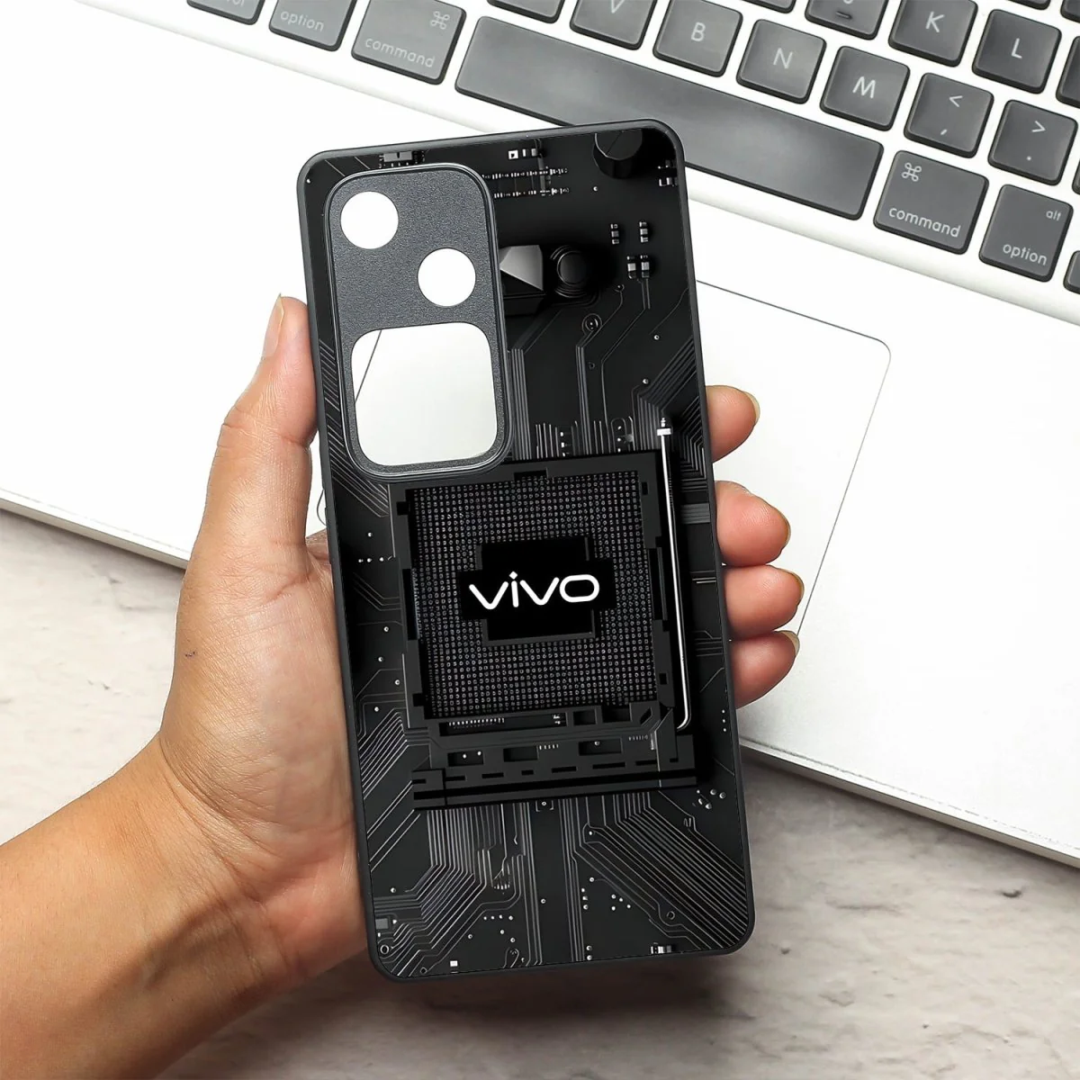 Microchip MB Case for Vivo V30