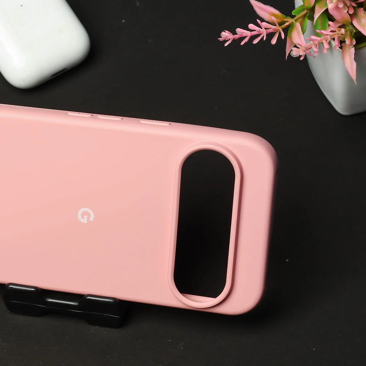 Pink Original Silicone case for Google Pixel 9 Pro - Image 3