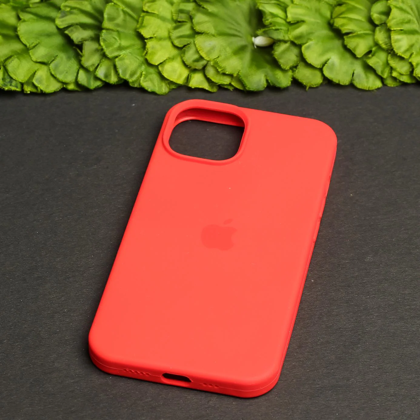 Red Original Silicone case for Apple iphone 14 Plus - Image 2