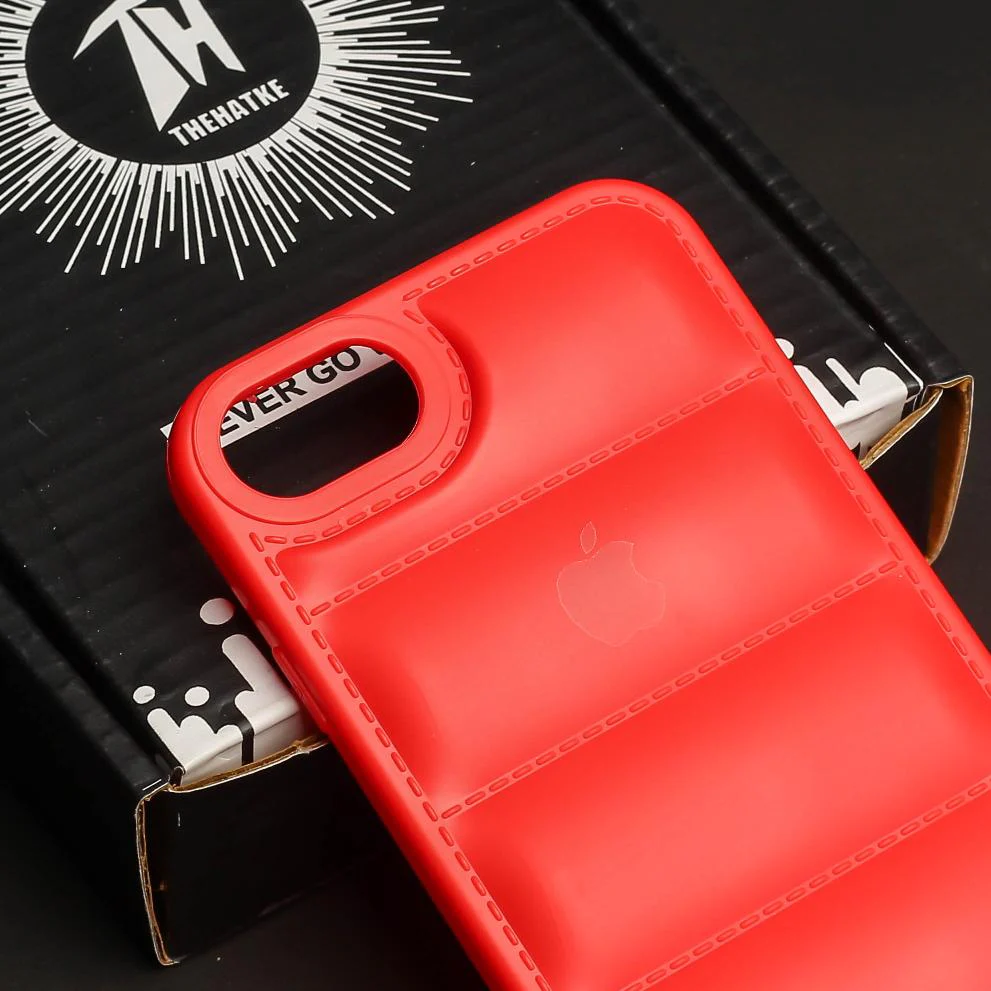 Red Puffon silicone case for Apple iPhone 8 - Image 4