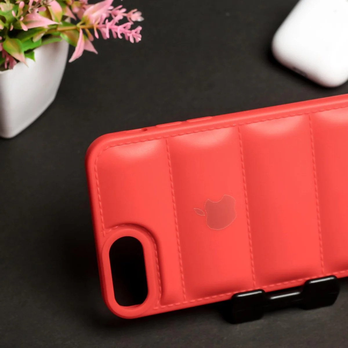 Red Puffon silicone case for Apple iPhone 8 Plus - Image 2