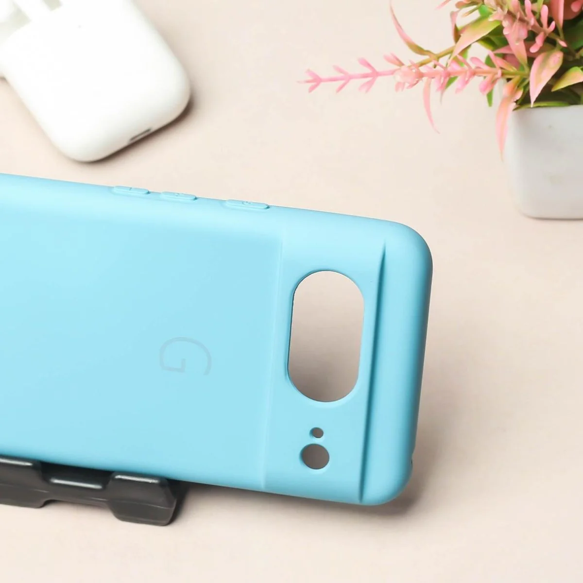 Sky Blue Camera Original Silicone case for Google Pixel 8 - Image 4