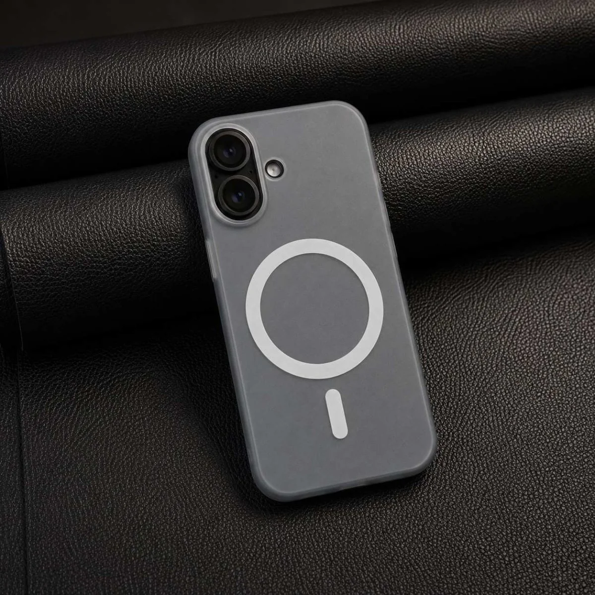 White Flexy Silicone Case for Apple Iphone 16