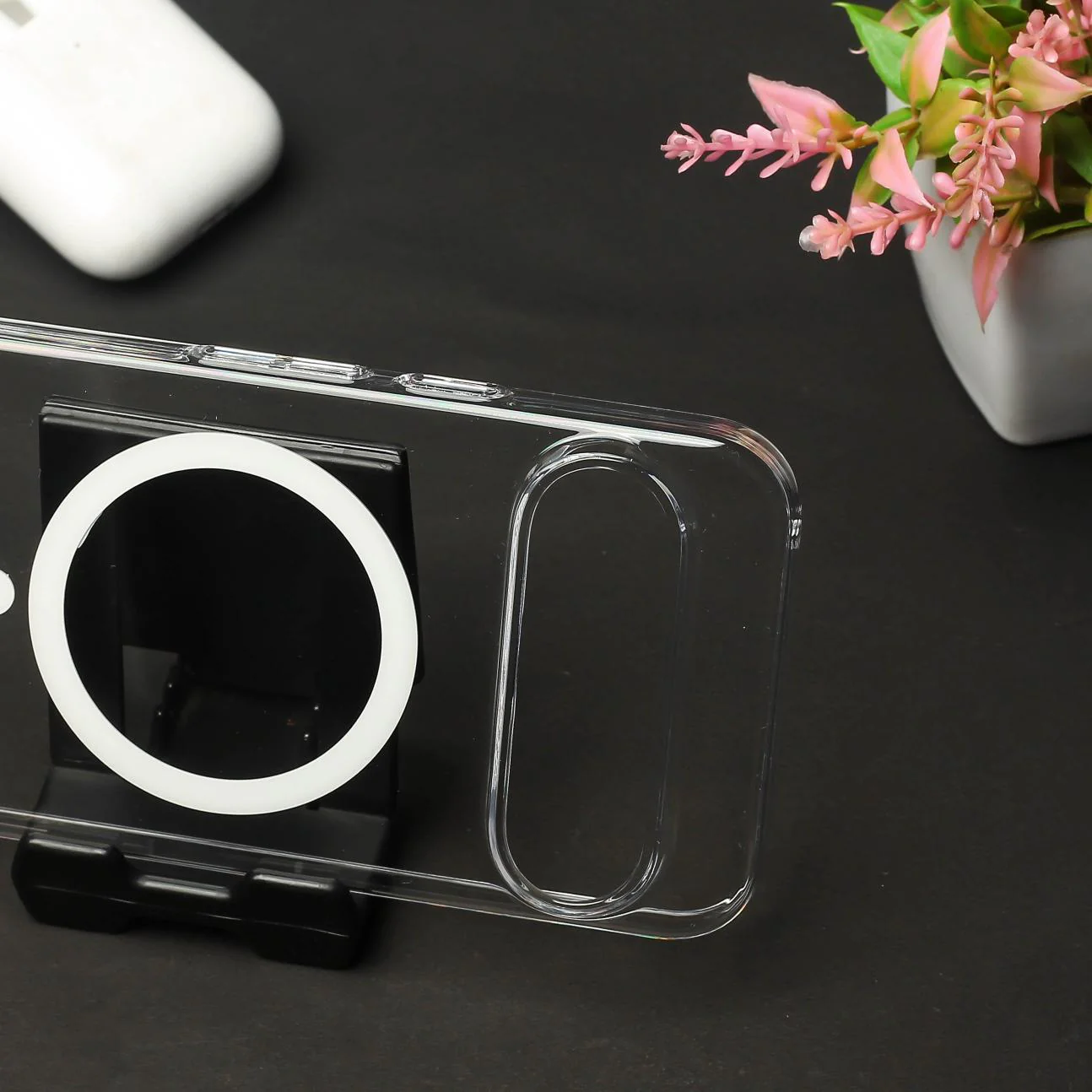 Anti Yellow Magsafe Clear Transparent Silicone case for Google Pixel 9 - Image 3